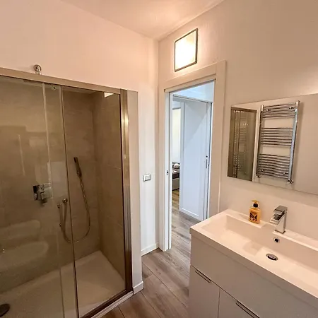 & Charme In Un Palazzo Storico Di Apartmán Bergamo