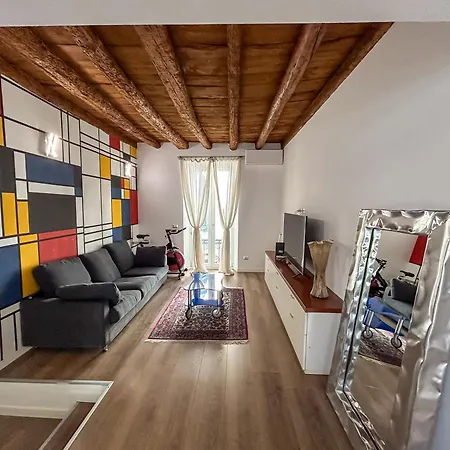 & Charme In Un Palazzo Storico Di Apartmán