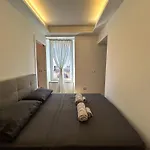 & Charme In Un Palazzo Storico Di Apartamento *